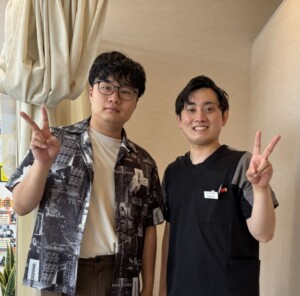 首の痛み